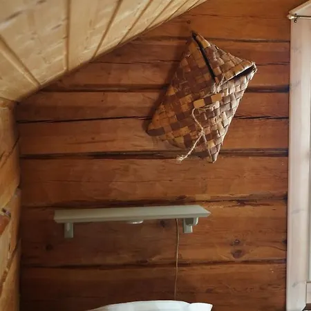 Bear Manor Bed and breakfast *