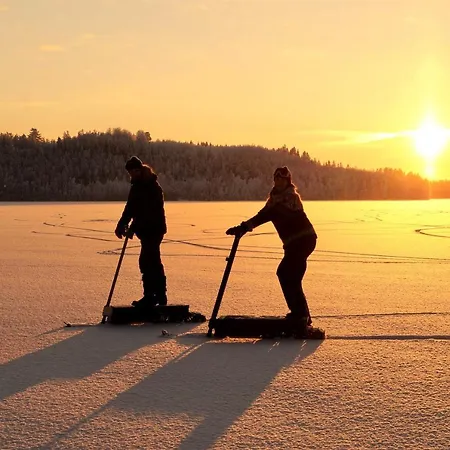 Bear Manor Bed and breakfast