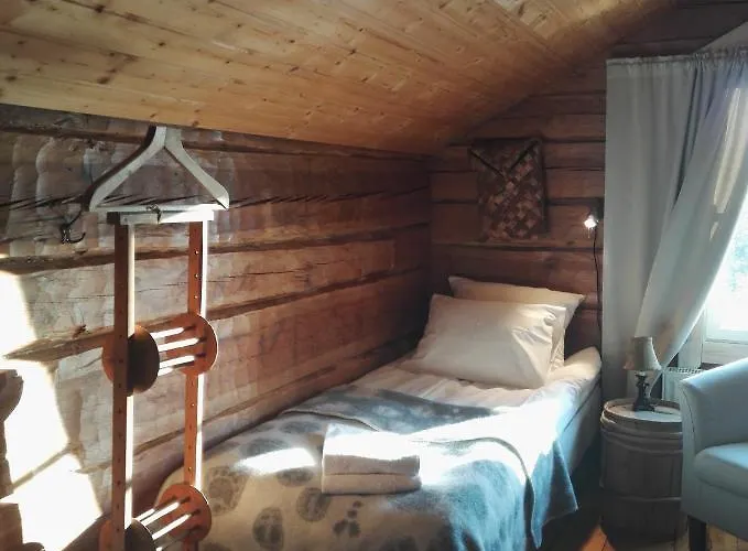 Bear Manor Bed & Breakfast