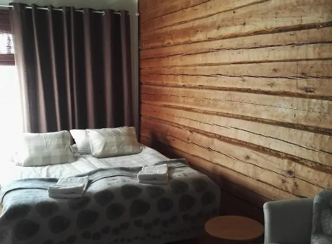 Bear Manor Bed & Breakfast Kannonkoski