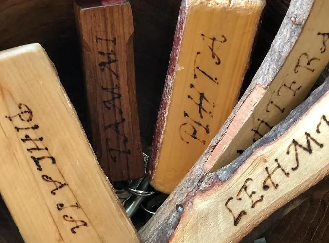 Bed & Breakfast Bear Manor *